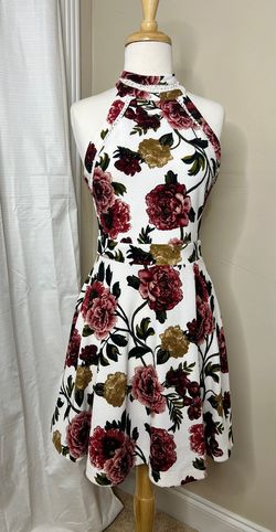 B. Darlin Multicolor Size 8 High Neck Cocktail Dress on Queenly