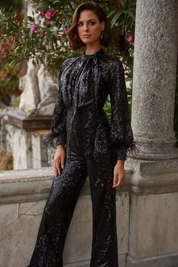 Style Jessalyn Alamour The Label Black Size 0 Floor Length Feather Tall Height Jumpsuit Dress on Queenly