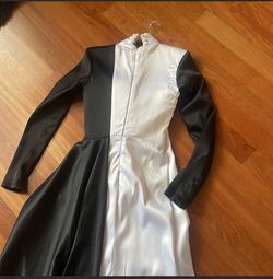 Style -1 Valdrin Sahiti White Size 6 -1 Floor Length Mermaid Dress on Queenly
