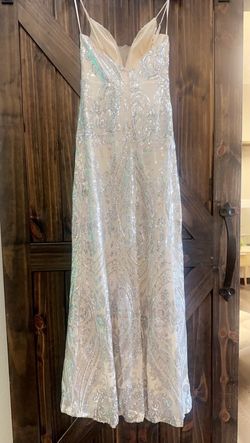 Windsor Nude Size 12 Prom Floor Length A-line Dress on Queenly
