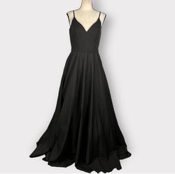 Style 48855 Mac Duggal Black Size 4 Floor Length Plunge Ball gown on Queenly