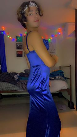 Windsor Blue Size 4 Square Neck Floor Length A-line Dress on Queenly