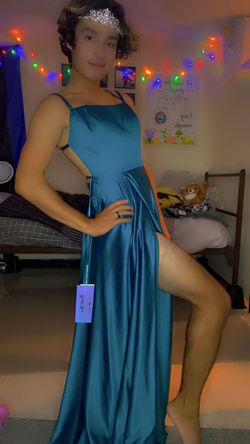 Promgirl Blue Size 4 Wedding Guest Side Slit A-line Dress on Queenly