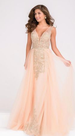 Jovani Nude Size 8 Prom Straight Dress on Queenly