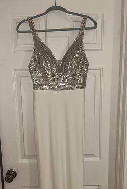 Jovani White Size 2 Fitted Tall Height Train Dress on Queenly