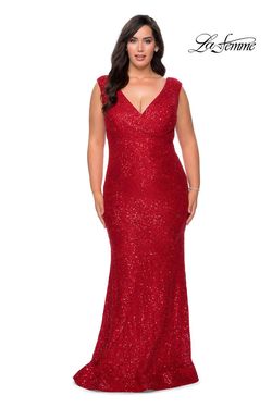 Style 28837 La Femme Red Size 12 V Neck Floor Length Side slit Dress on Queenly