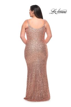 Style 29546 La Femme Gold Size 14 Sequined Straight Dress on Queenly