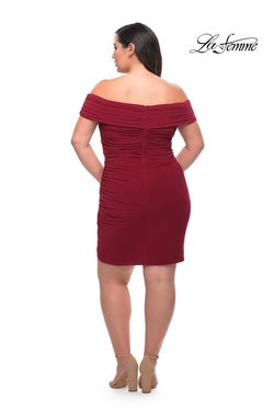 Style 29521 La Femme Red Size 20 Jersey Plus Size Tall Height Cocktail Dress on Queenly