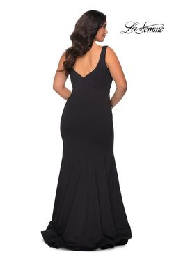 Style 28975 La Femme Black Size 14 Tall Height Straight Dress on Queenly