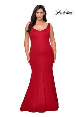 Style 28975 La Femme Red Size 20 Jersey Plus Size Tall Height Straight Dress on Queenly