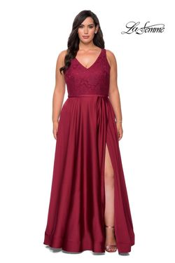 Style 29004 La Femme Red Size 18 Plus Size Tall Height Side slit Dress on Queenly