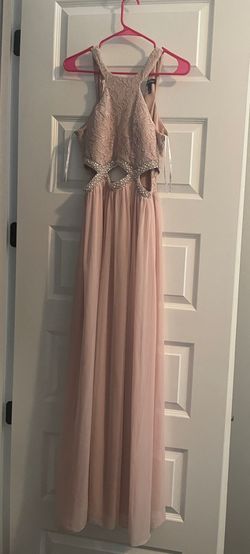 Speechless Nude Size 4 Lace Pageant Straight Dress on Queenly