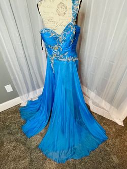 Alyce Paris Blue Size 14 70 Off Plus Size A-line Dress on Queenly