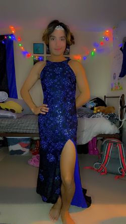 Style LF-23923 La Femme Multicolor Size 4 Side slit Dress on Queenly