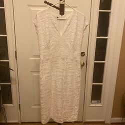 Escada White Size 10 V Neck A-line Dress on Queenly