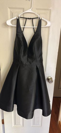 Jovani Black Size 8 50 Off Cocktail Dress on Queenly