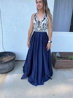 Windsor Blue Size 6 Jersey Free Shipping Ball gown on Queenly