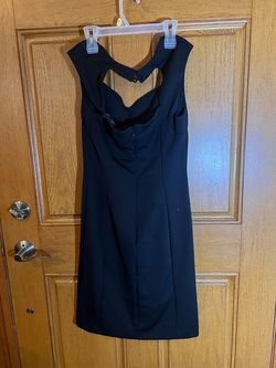 White House Black Market Black Size 4 Prom Swoop Cocktail Dress on Queenly