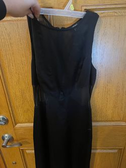 Forever 21 Black Size 4 High Neck Floor Length Prom A-line Dress on Queenly