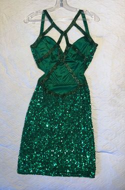 Primavera Green Size 4 Sequin Winter Formal Sequined Cocktail Dress on Queenly