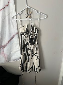 Banana Republic White Size 0 Wedding Guest 50 Off Casual Cocktail Dress on Queenly