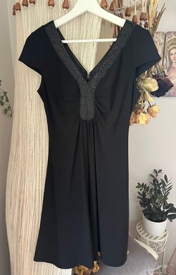 Style 70643 Jessica Howard Black Size 4 Vintage Flare Plunge Summer Cocktail Dress on Queenly