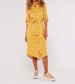 Style 1-2521725158-2901 APRICOT Yellow Size 8 Floral Belt Cocktail Dress on Queenly