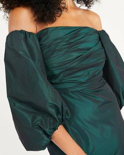 Style 1-271540973-649 TANYA TAYLOR Green Size 2 Tall Height Side Slit Cocktail Dress on Queenly