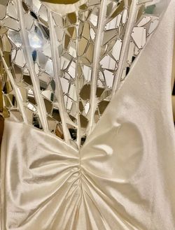 Sherri Hill White Size 6 Side slit Dress on Queenly