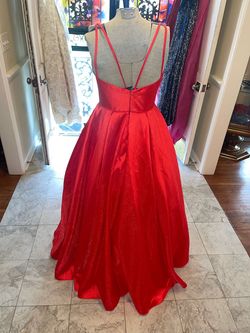 Juliet Red Size 4 Jersey Quinceanera 50 Off Plunge Ball gown on Queenly