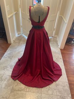 Alyce Paris Red Size 2 Short Height Jersey Plunge Ball gown on Queenly