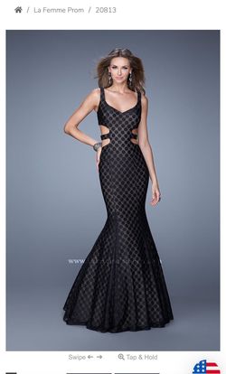 Style 20813 La Femme Black Size 8 70 Off Plunge Mermaid Dress on Queenly