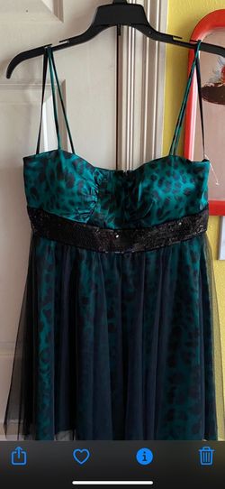 Onyx Multicolor Size 12 Homecoming Plunge Flare Semi Formal Prom Cocktail Dress on Queenly