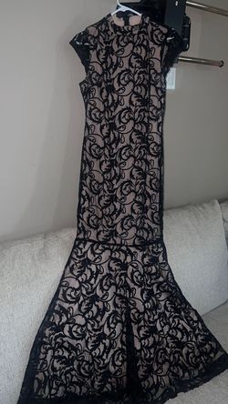 Style 0261 Windsor Black Size 12 Medium Height Mermaid Dress on Queenly