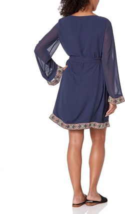 Style 1-2322907122-3236 Trina Turk Blue Size 4 Free Shipping Cocktail Dress on Queenly