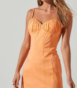 Style 1-4059135016-3236 ASTR Orange Size 4 Tall Height Sweetheart Cocktail Dress on Queenly