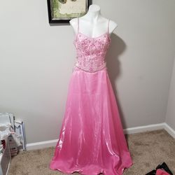 La Femme Pink Size 8 Tulle Vintage Pageant Sheer Ball gown on Queenly