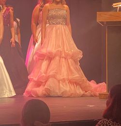 Sherri Hill Pink Size 4 Prom Pageant Ball gown on Queenly