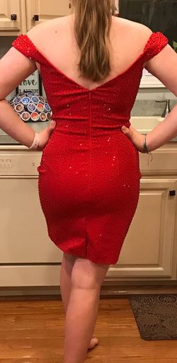 Style 51324 Sherri Hill Red Size 10 Mini Cocktail Dress on Queenly