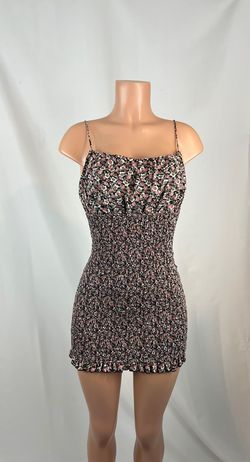 Windsor Multicolor Size 8 Sorority Cocktail Dress on Queenly