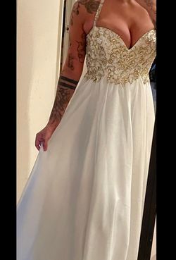 Dave and Johnny White Size 4 50 Off Floor Length Pageant A-line Dress on Queenly