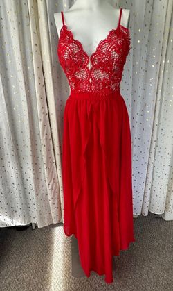 Latulle Red Size 4 Plunge Lace Pageant Side slit Dress on Queenly