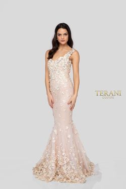 Style 1911P8370 Terani Couture Nude Size 8 Floral 50 Off 70 Off Mermaid Dress on Queenly