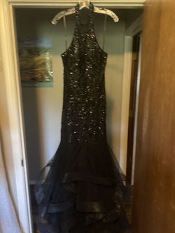 Envious Black Size 6 Halter Mermaid Dress on Queenly