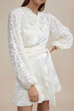 Style 1-1282996963-2401 ACLER White Size 4 Sleeves Cocktail Dress on Queenly