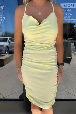 Style 1-1808969709-2901 bobi Yellow Size 8 Tall Height Jersey Free Shipping Cocktail Dress on Queenly