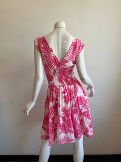 Style 1-843981417-958 felicite Pink Size 2 Free Shipping Tall Height V Neck Cocktail Dress on Queenly
