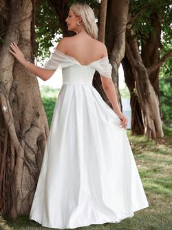 Style FSWD1754 Faeriesty White Size 0 Polyester Satin Floor Length Straight Dress on Queenly