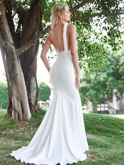 Style FSWD1610 Faeriesty White Size 16 Backless Tall Height One Shoulder Polyester Mermaid Dress on Queenly