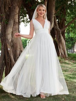 Style FSWD0898 Faeriesty White Size 0 Plunge Polyester Engagement Straight Dress on Queenly